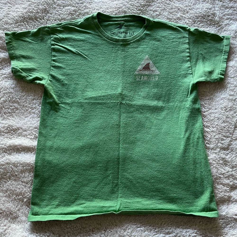 sea world shirt
